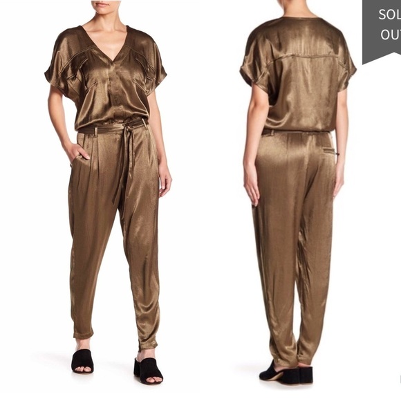 NWT splendid Short Sleeve jumpsuit - Picture 1 of 3
